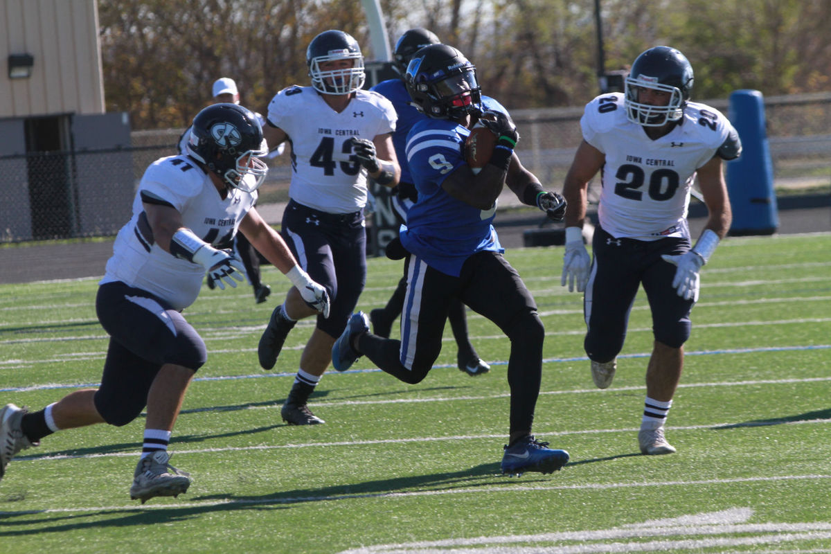 Reivers pound Tritons; Win eigth straight Kinney Cup