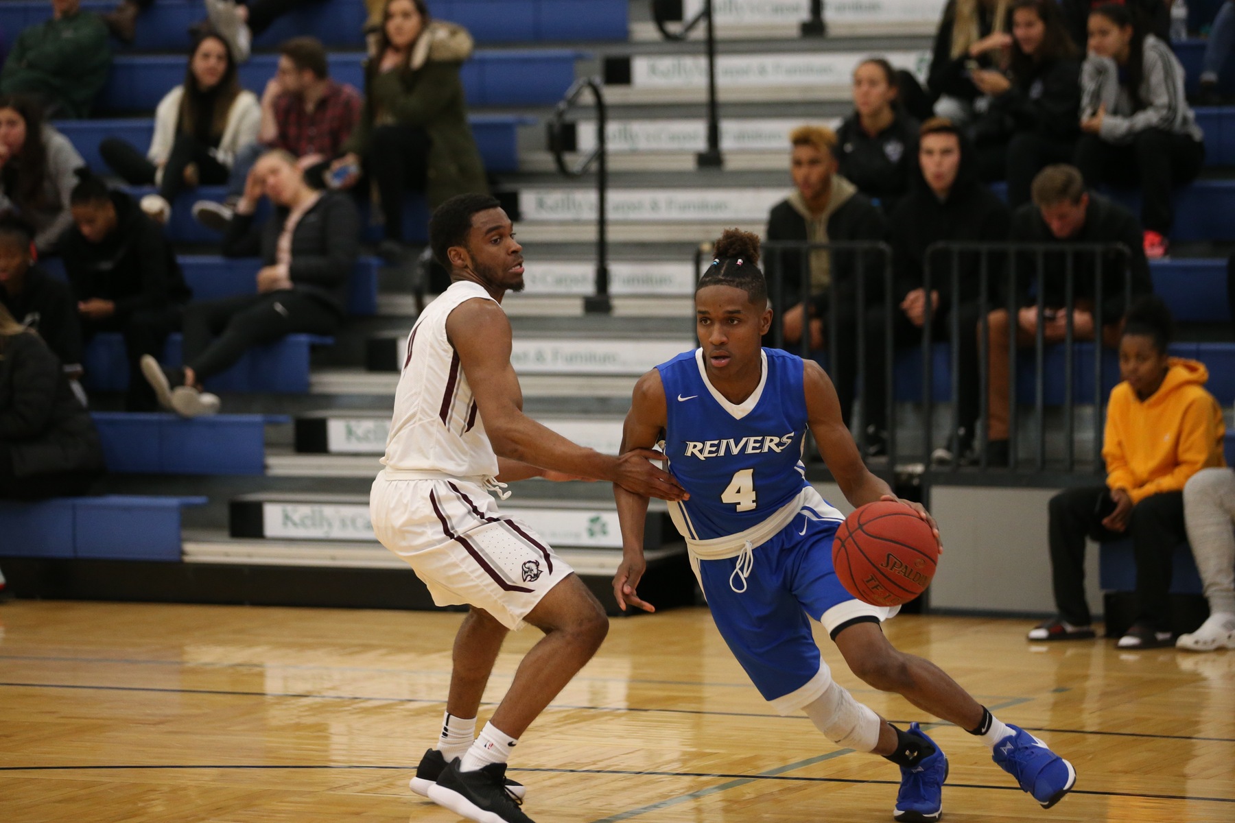 Shadeed Shabazz's 22 point effort at Indian Hills was not enough as The #22 ranked Reivers lost to the #2 ranked Warriors 84-72 in Ottumwa, IA Saturday night (1/27/18).