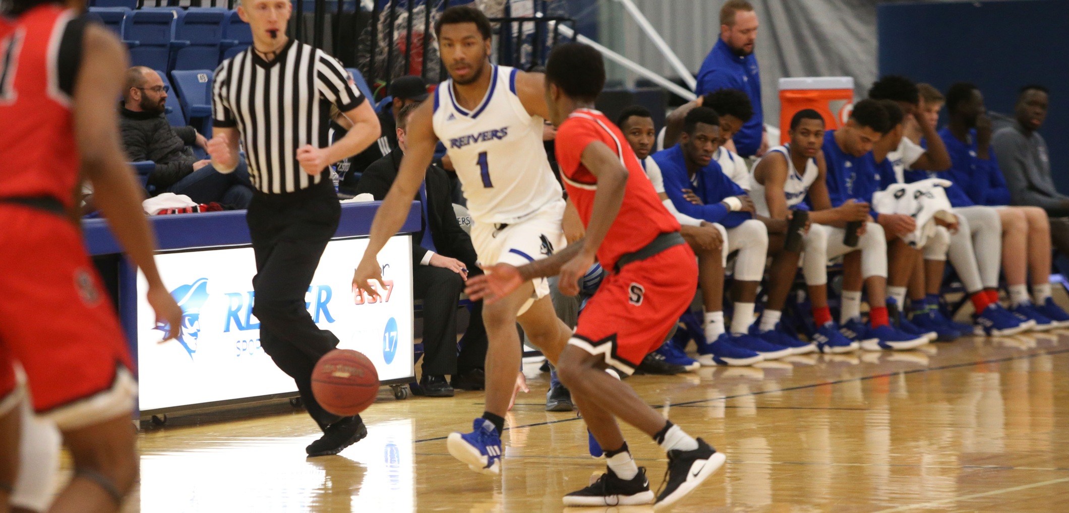 Willard Anderson and his Iowa Western teammates lost to the visiting Blackhawks of Southeastern Wednesday evening (1/30/19) at Reiver Arena.