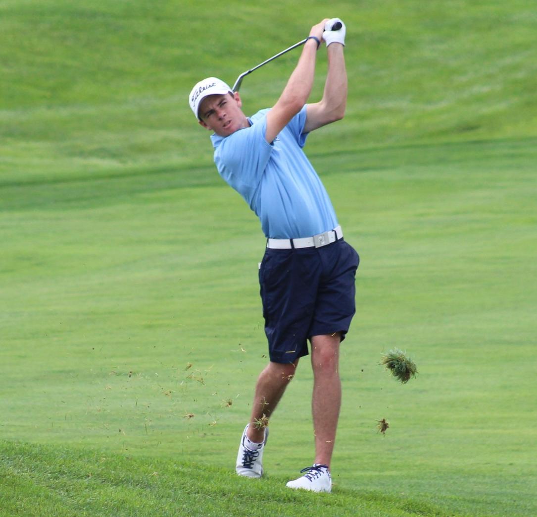 Men One Shot Back After First Round of the Midland Invitational