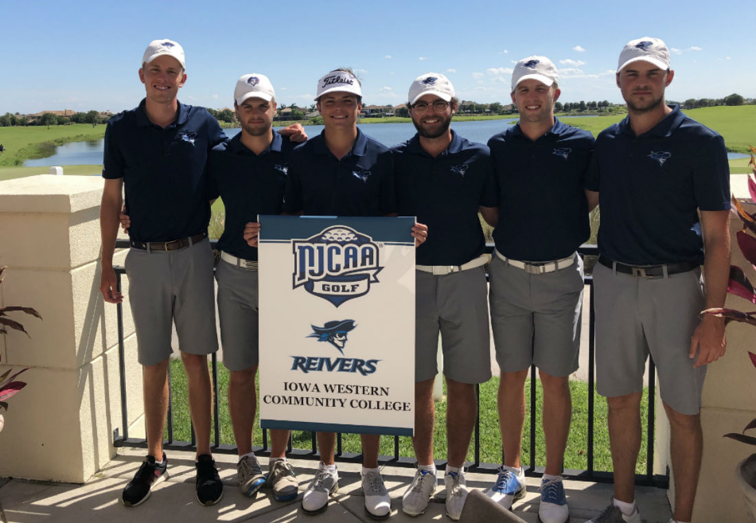Men Finish 3rd at District III Championship, Punch Ticket to Nationals