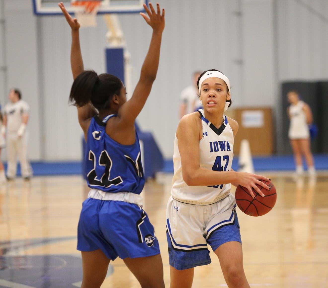 Freshman Kiara Dallmann pulled down 10 rebounds in the win over Southeast (NE) on Wednesday, January 24th.