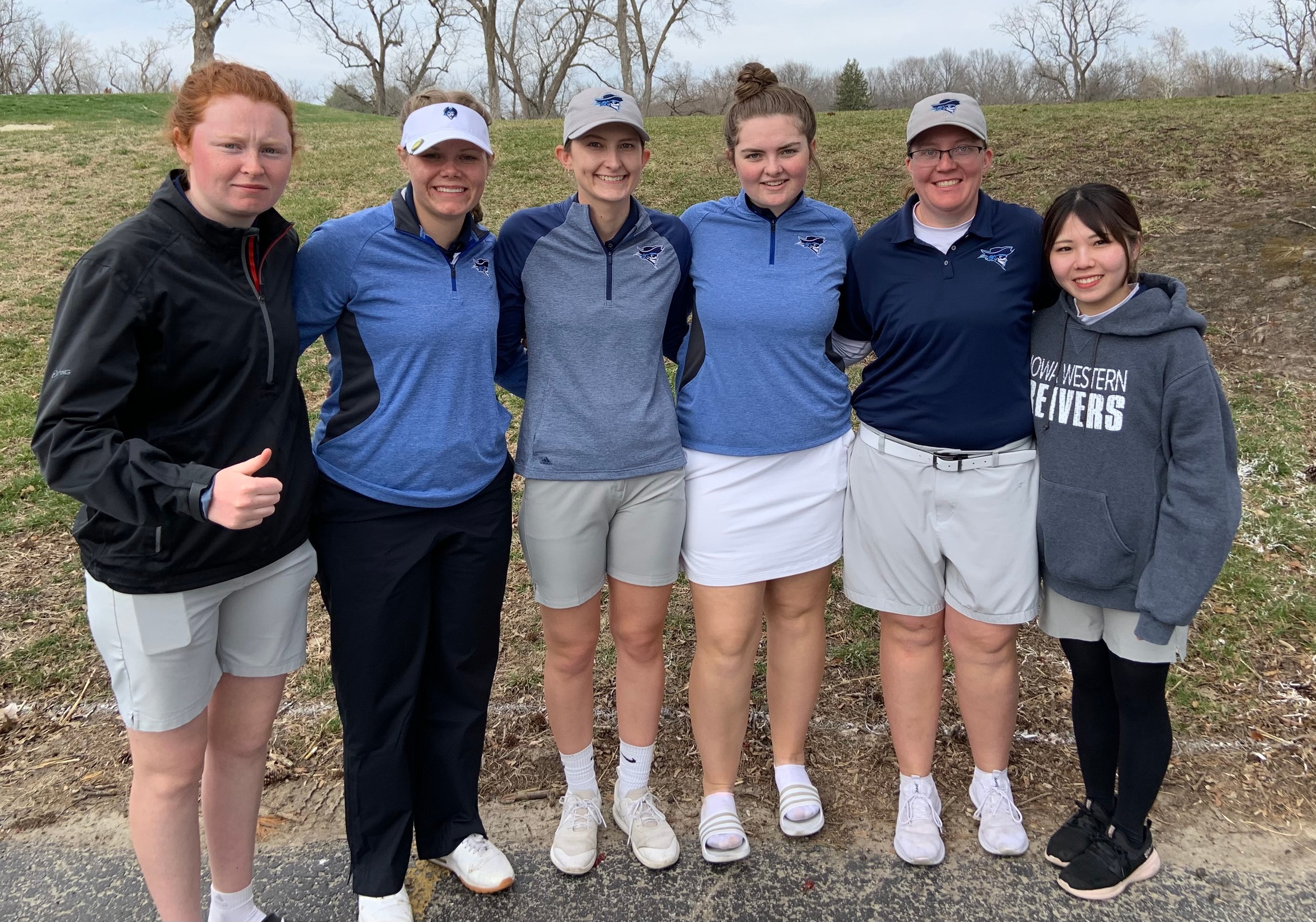 Women's Golf Team Kicks of the Spring Season