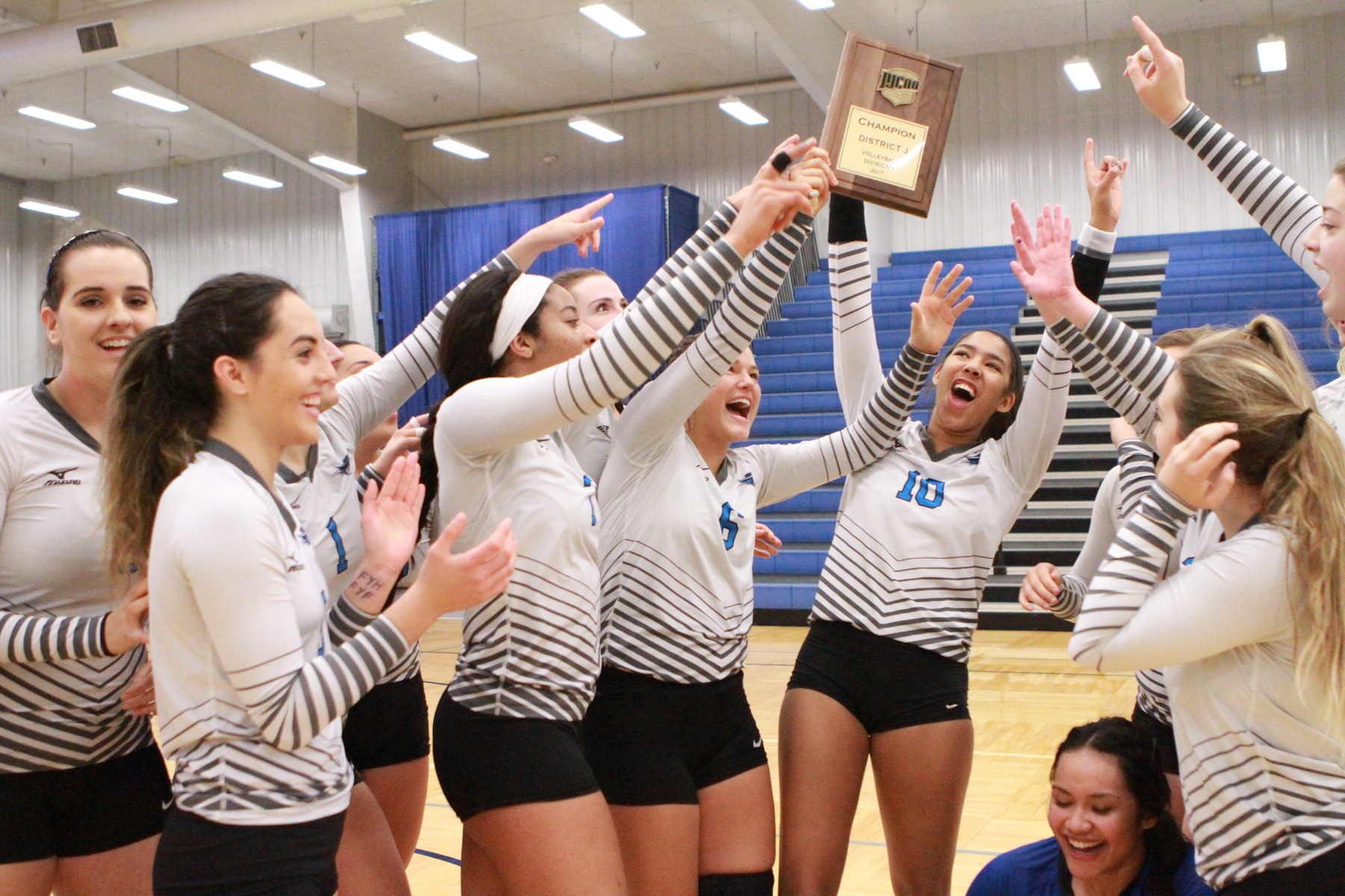 Reivers earn 12th straight trip to nationals