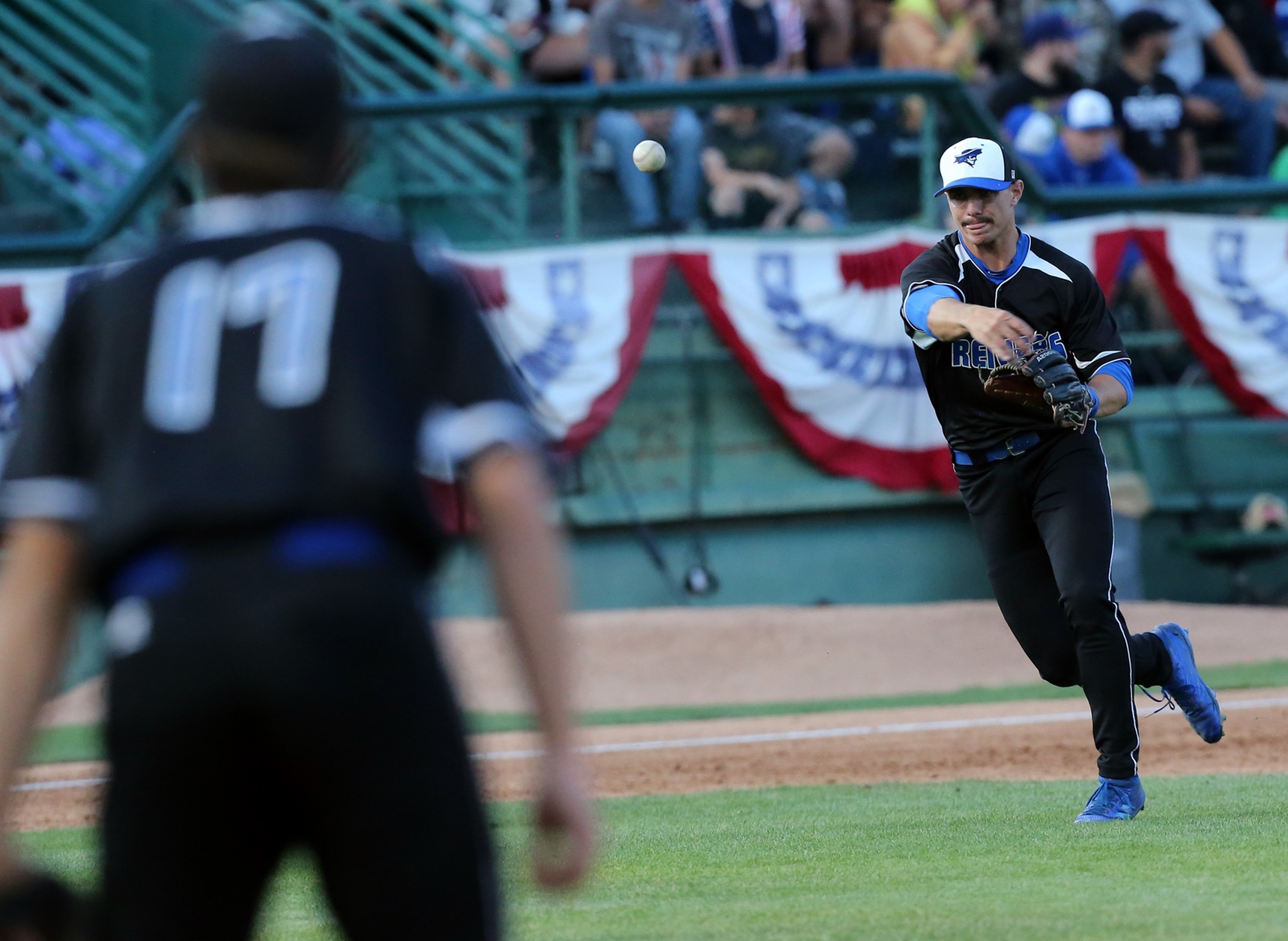 Reivers can't solve CSI, late rally comes up short at JUCO World Series