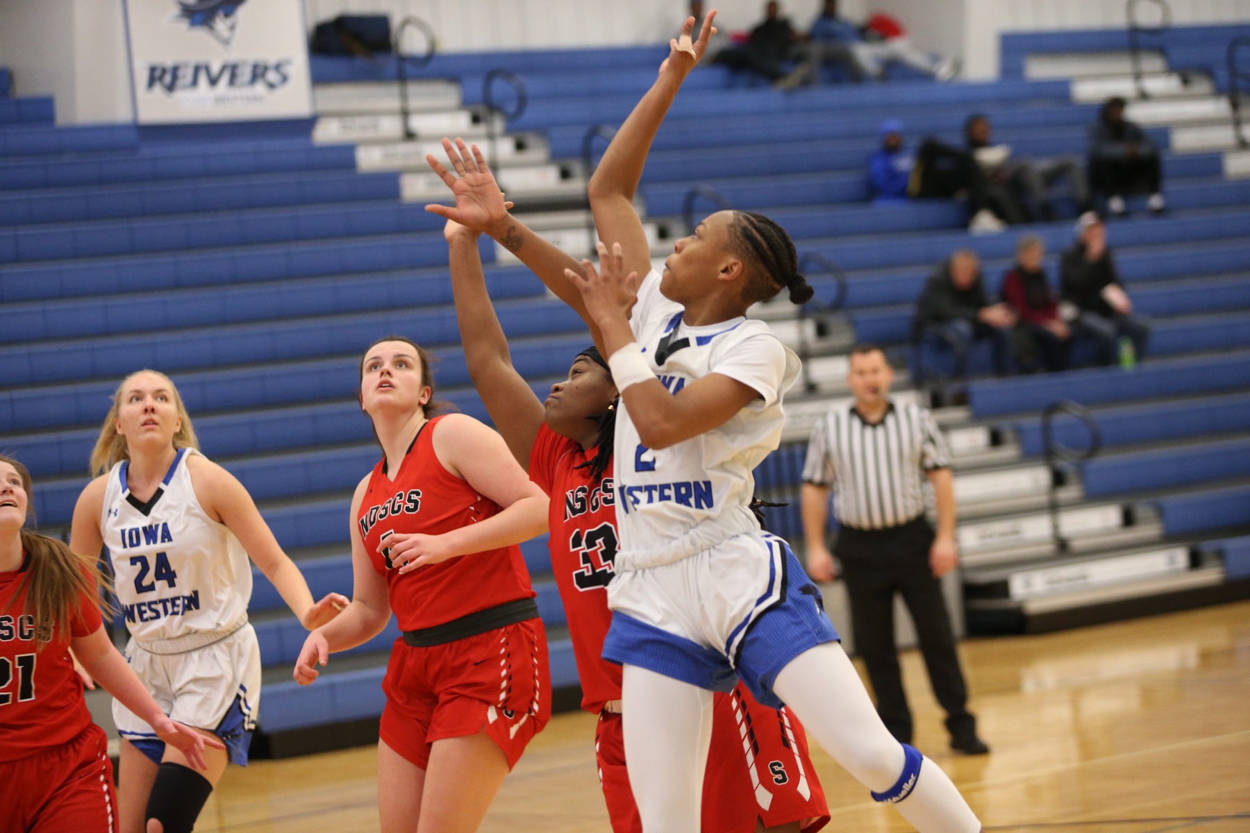 Reiver Women remain undefeated at home