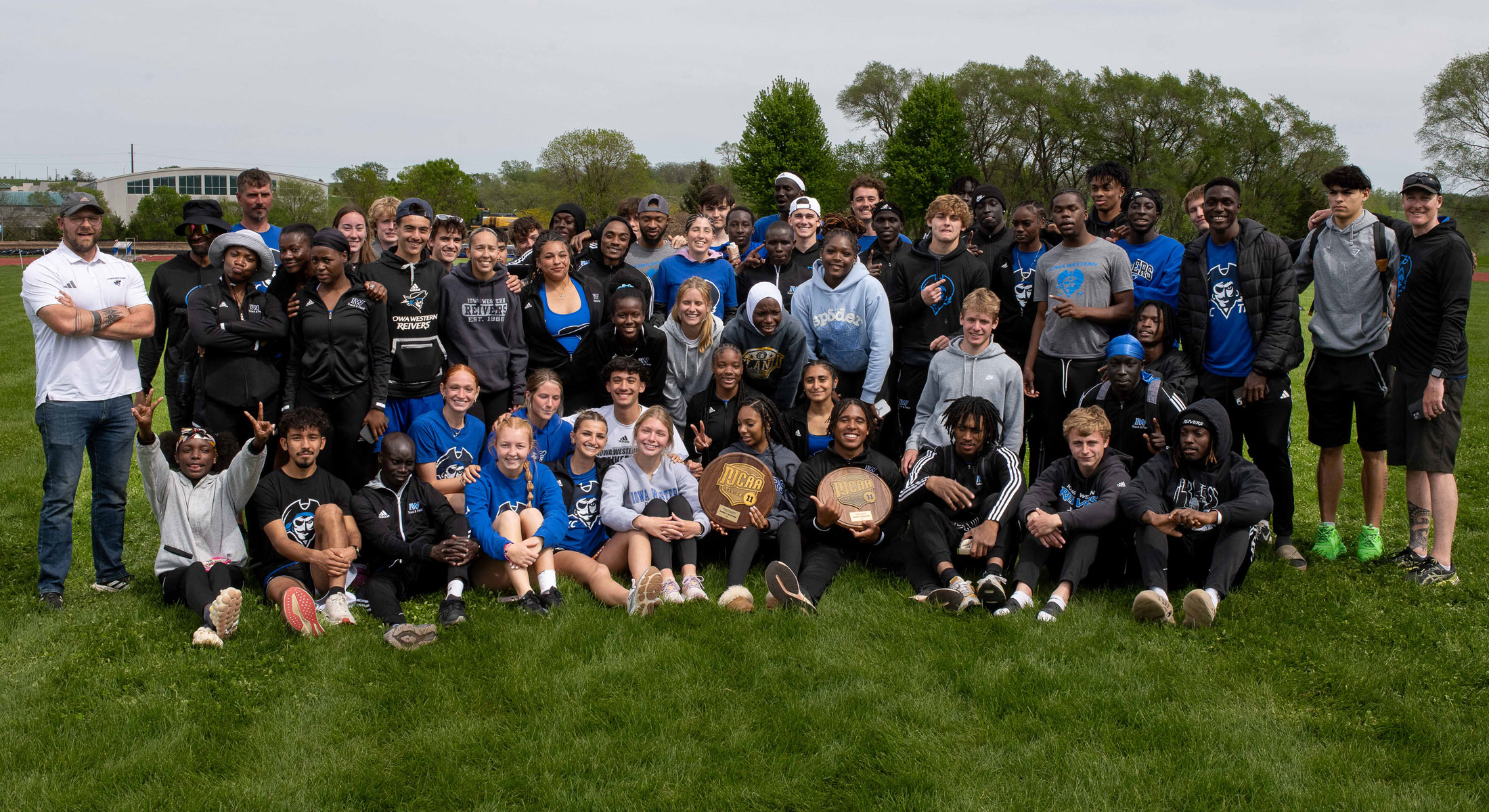 Men's and Women's Track & Field Claim Region Championships