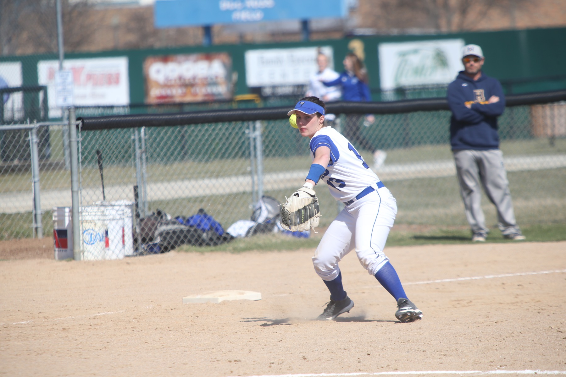 Reivers sweep Marshalltown in Conference opener
